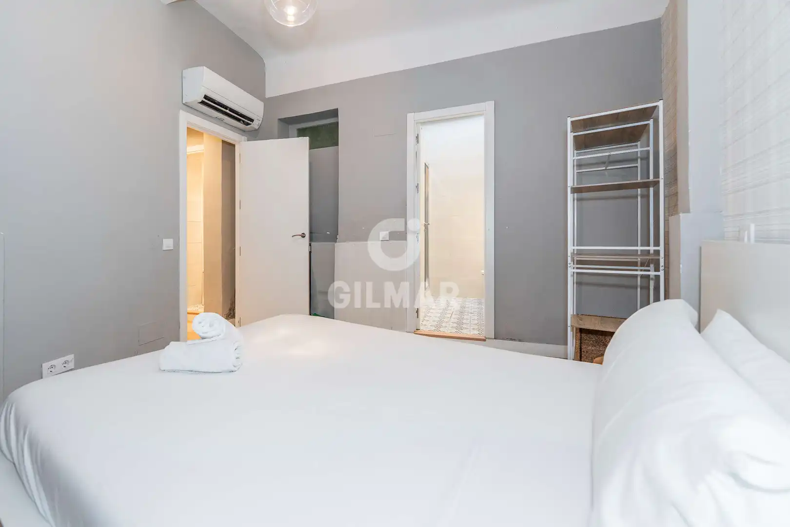 Habitación de Piso en venta en Madrid con Calefacción