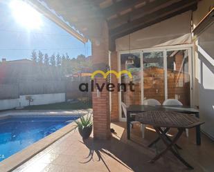 Swimming pool of House or chalet for sale in Calonge  with Air Conditioner, Heating and Terrace