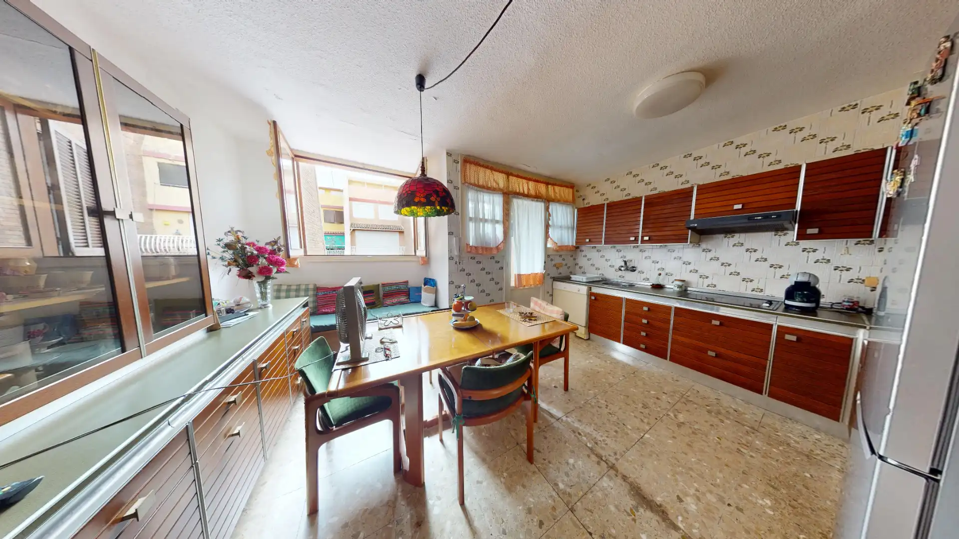 Cocina de Casa o chalet en venta en Alicante / Alacant con Aire acondicionado, Jardín privado y Terraza