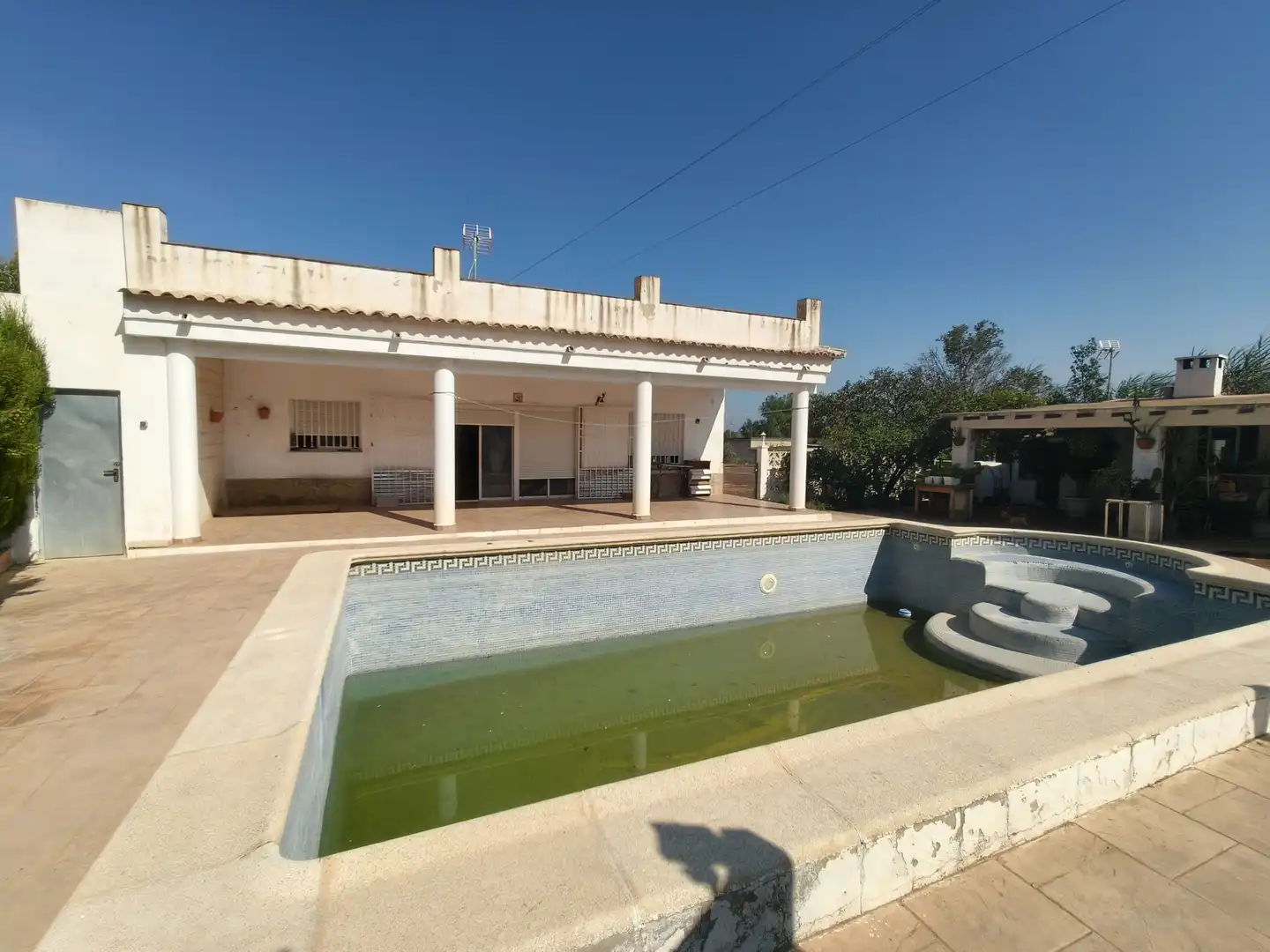 Piscina de Casa o chalet en venta en Montroi / Montroy con Jardín privado, Terraza y Trastero