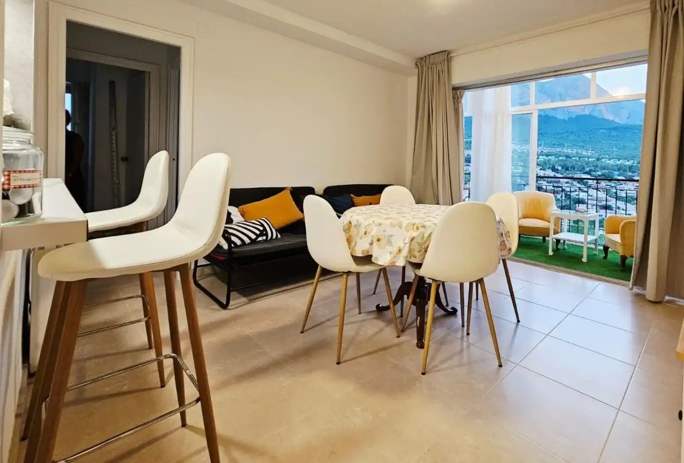 Menjador de Apartament en venda en La Nucia amb Piscina comunitària