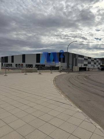 Nave industrial en Alquiler en Cabanillas del Campo