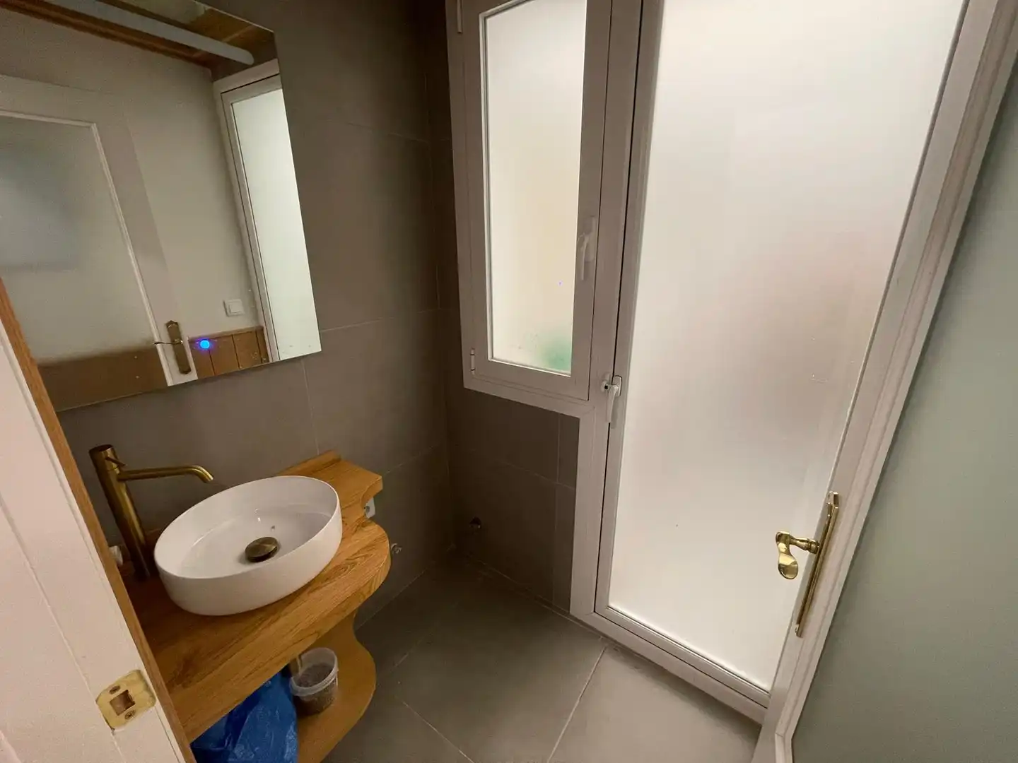 Baño de Piso en venta en San Bartolomé - Millán de Priego