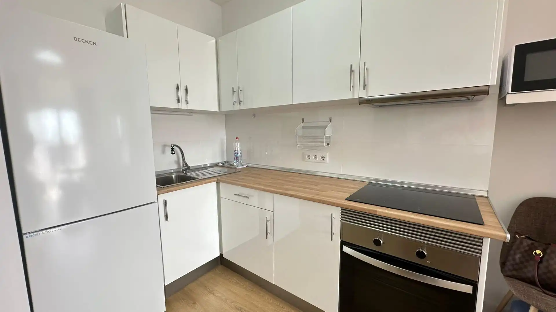 Kitchen of Flat for rent in Santa Lucía de Tirajana  with Parquet flooring