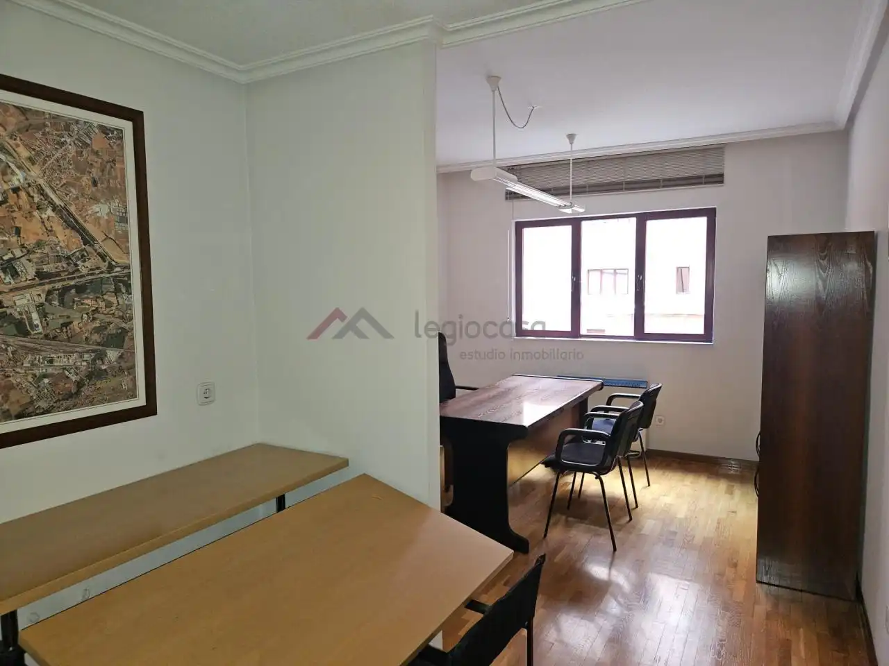 Oficina en venta en León Capital  con Calefacción