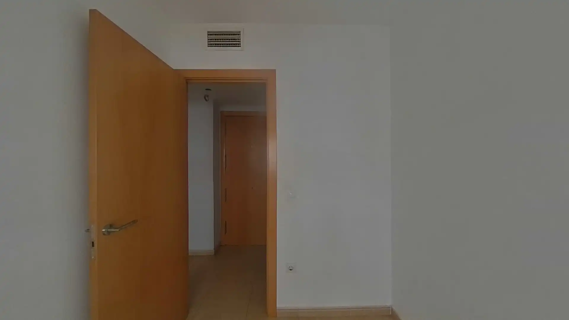 Wohnung zum Verkauf in Torredembarra mit Klimaanlage und Terrasse