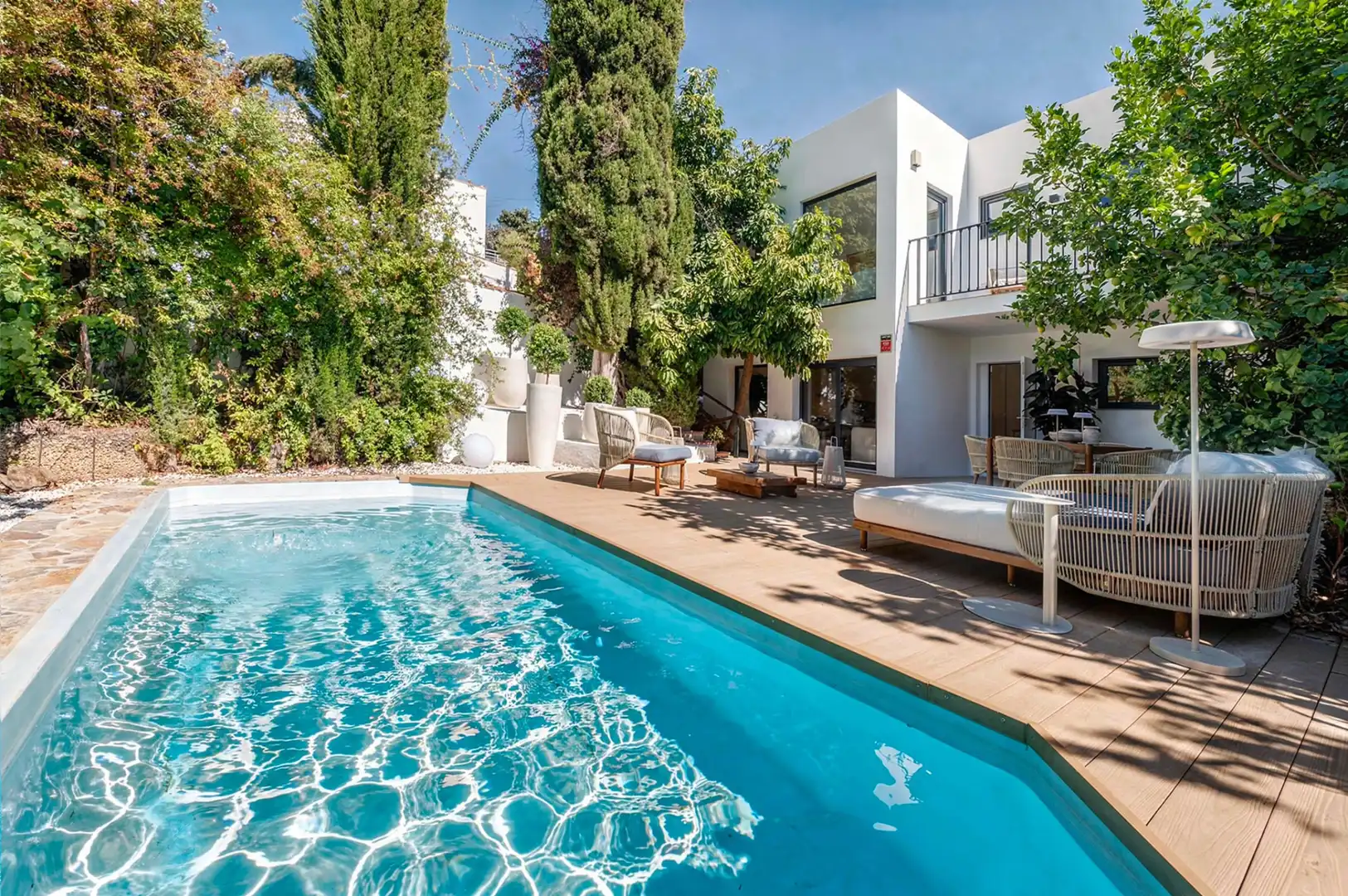 Swimming pool of Houses for sale in Los Pacos