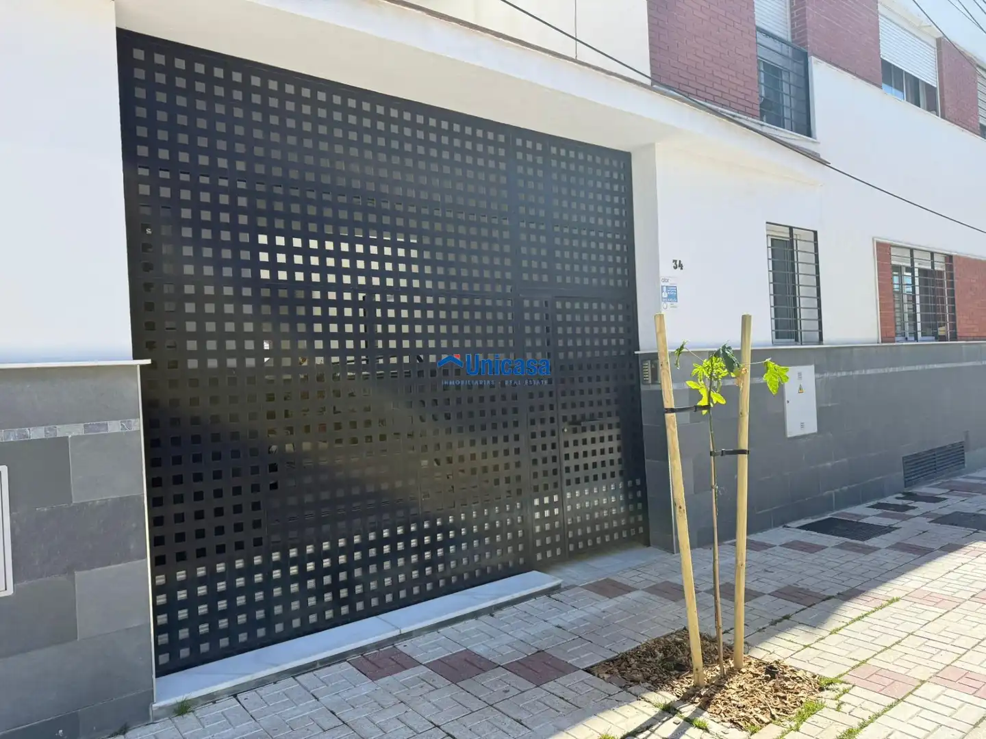 Vista exterior de Pis en venda en Málaga amb Aire condicionat i Traster