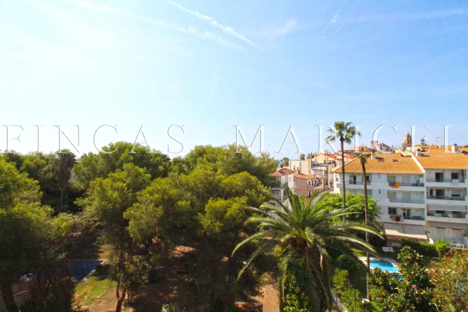 Vista exterior de Pis en venda en Sitges amb Terrassa