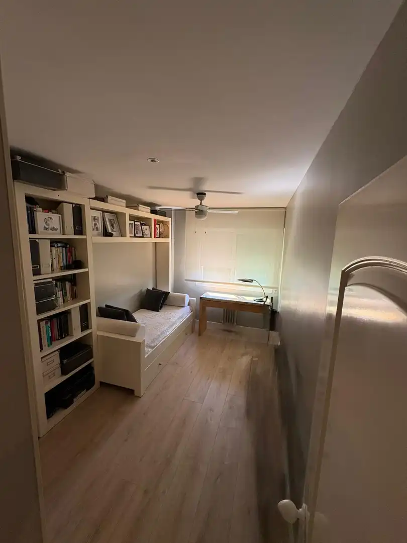 Wohnung zum Verkauf in Madrid mit Heizung, Abstellraum und Gemeinschaftspool
