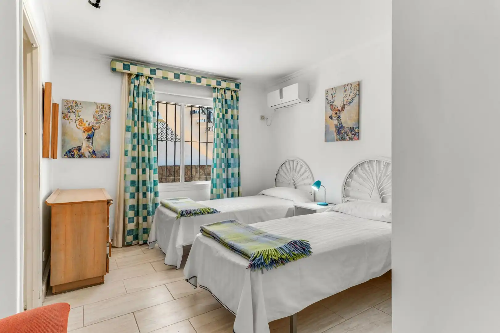 Bedroom of Houses for sale in Benalmádena  with Air Conditioner, Private garden and Swimming Pool