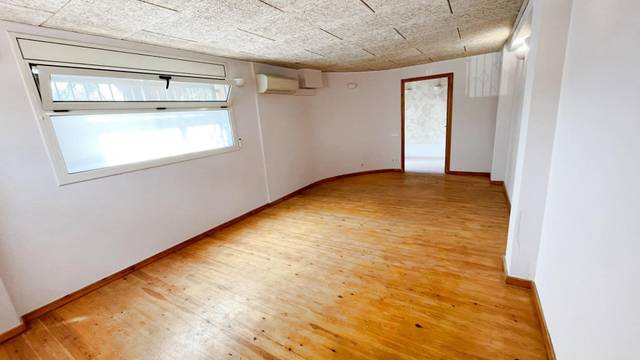 Local comercial en Alquiler en Centre Vila