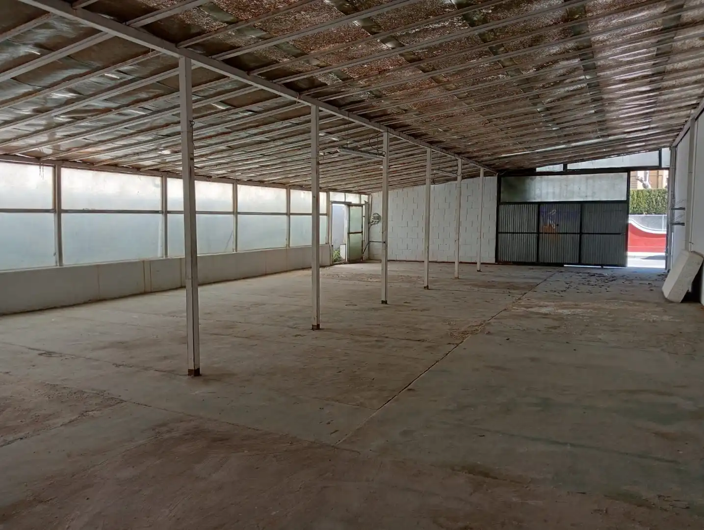 Terreno industrial en venta en Benirredrà