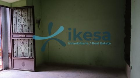 Foto 2 de Casa adosada en venta en Martos, Jaén