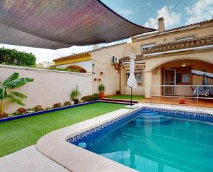 Piscina de Casa o xalet en venda en Pilar de la Horadada amb Terrassa i Piscina