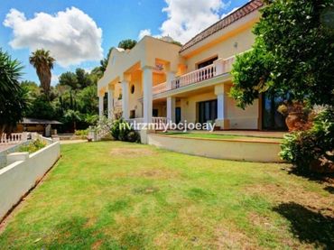 Chalet con jardín en venta en Miraflores