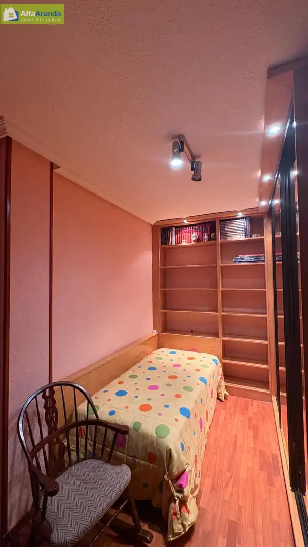 Bedroom of Flat for rent in Aranda de Duero  with Heating, Parquet flooring and Terrace