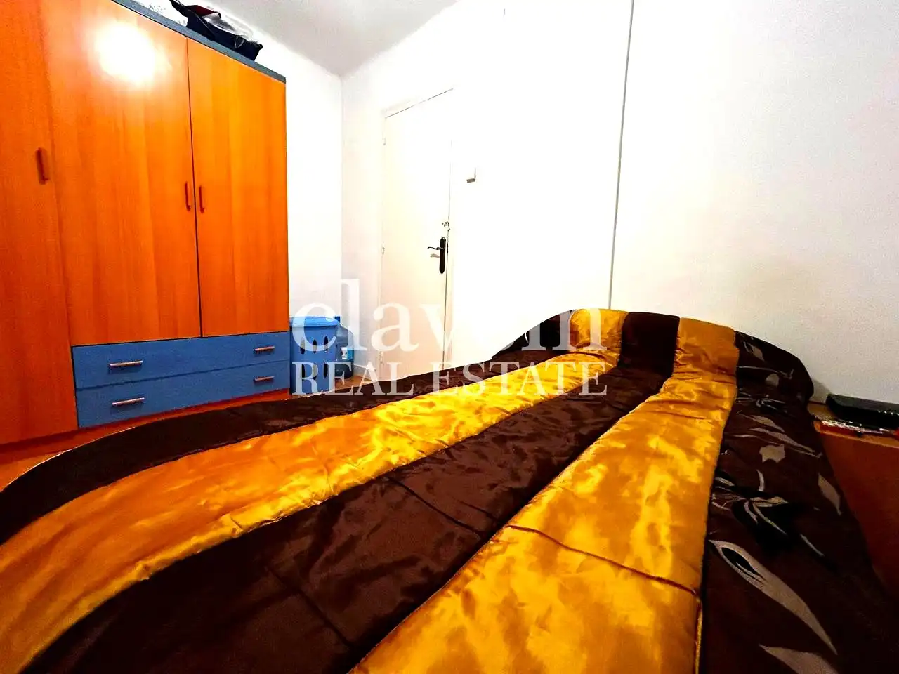 Schlafzimmer von Gebäude zum Verkauf in Barcelona