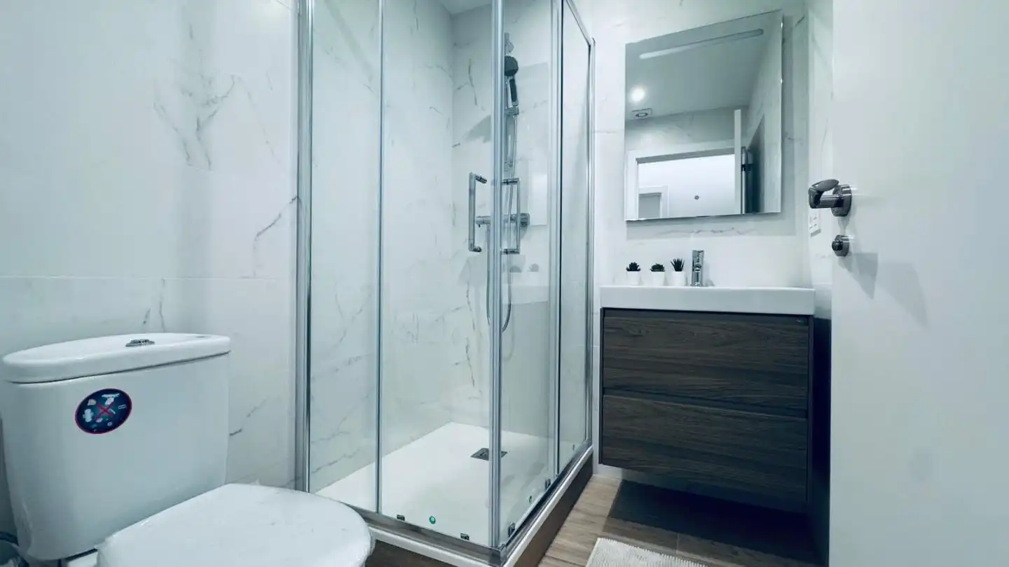 Bathroom of Flat for sale in Beasain  with Balcony