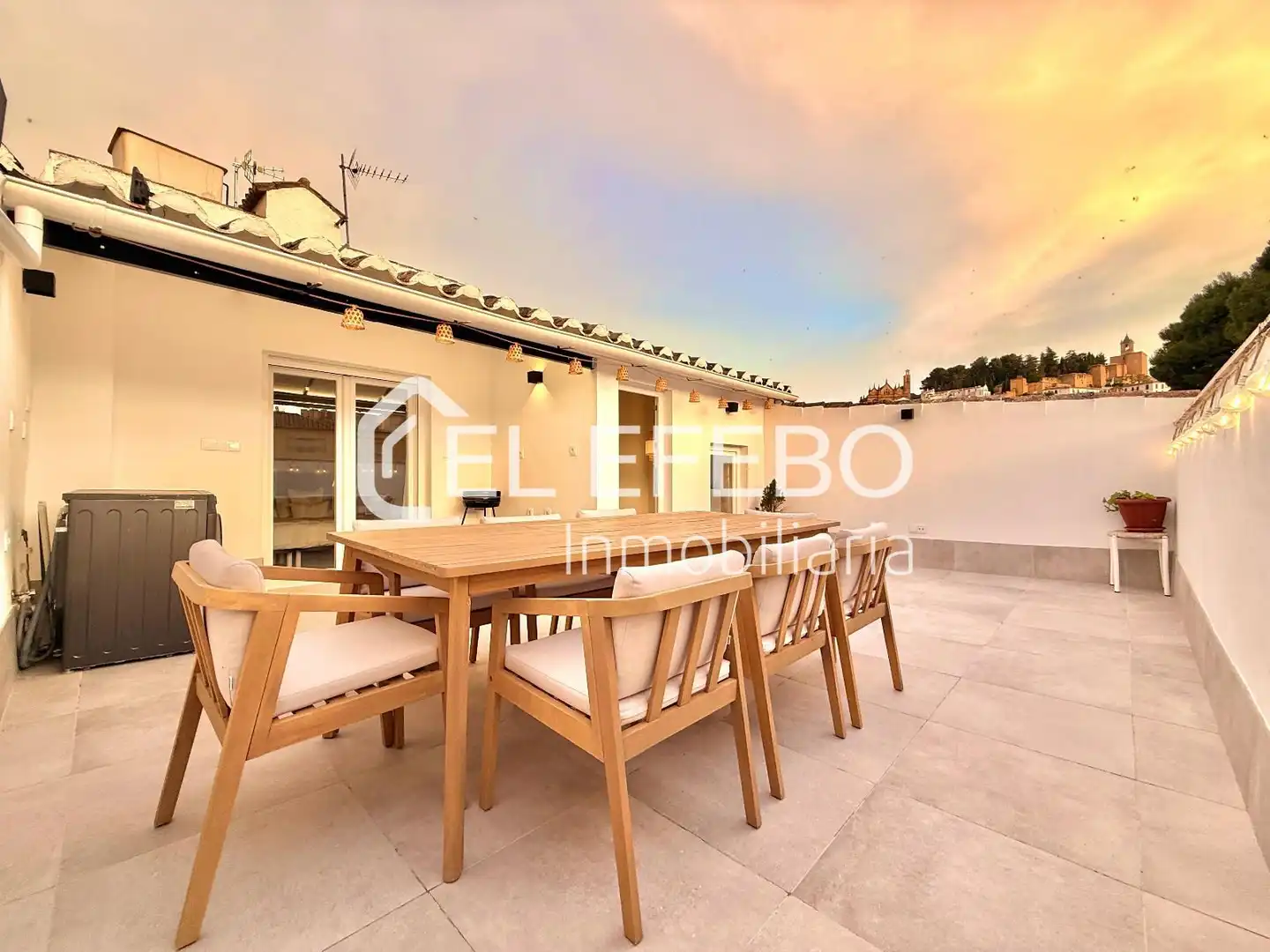 Terrassa de Dúplex en venda en Antequera amb Aire condicionat, Calefacció i Parquet