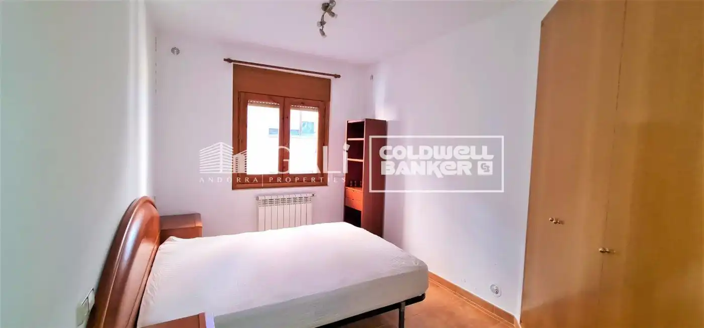 Piso con terraza en venta en Carretera general 5 43, imagen 11