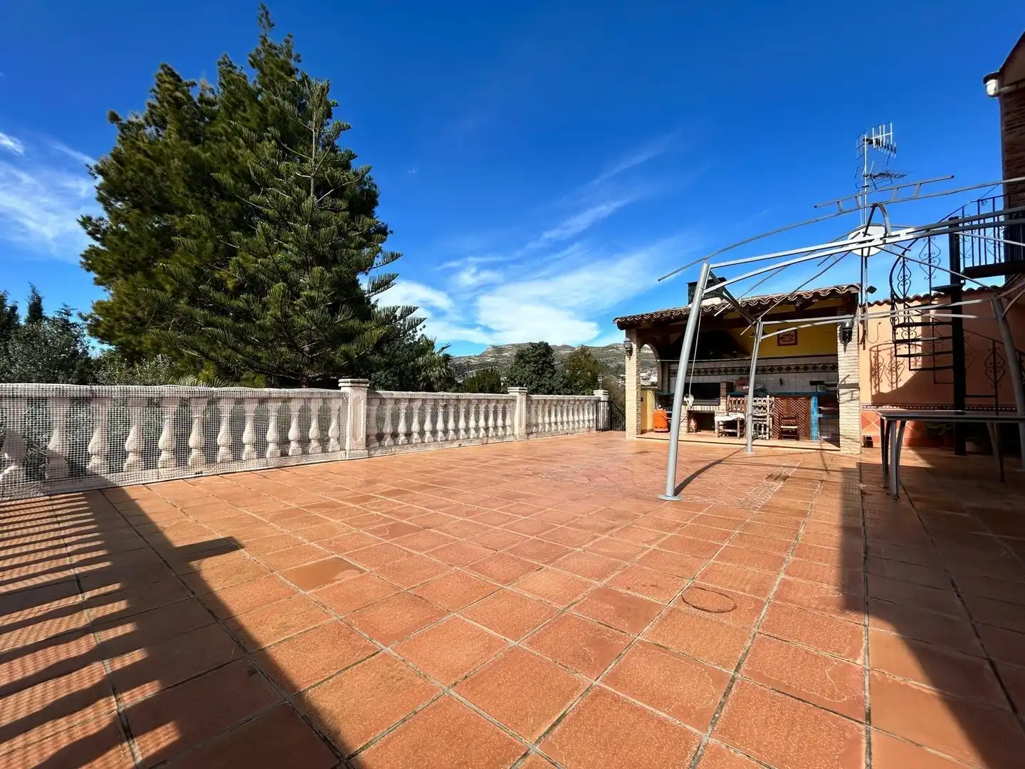 Terrassa de Casa o xalet en venda en Alfauir amb Calefacció, Jardí privat i Parquet