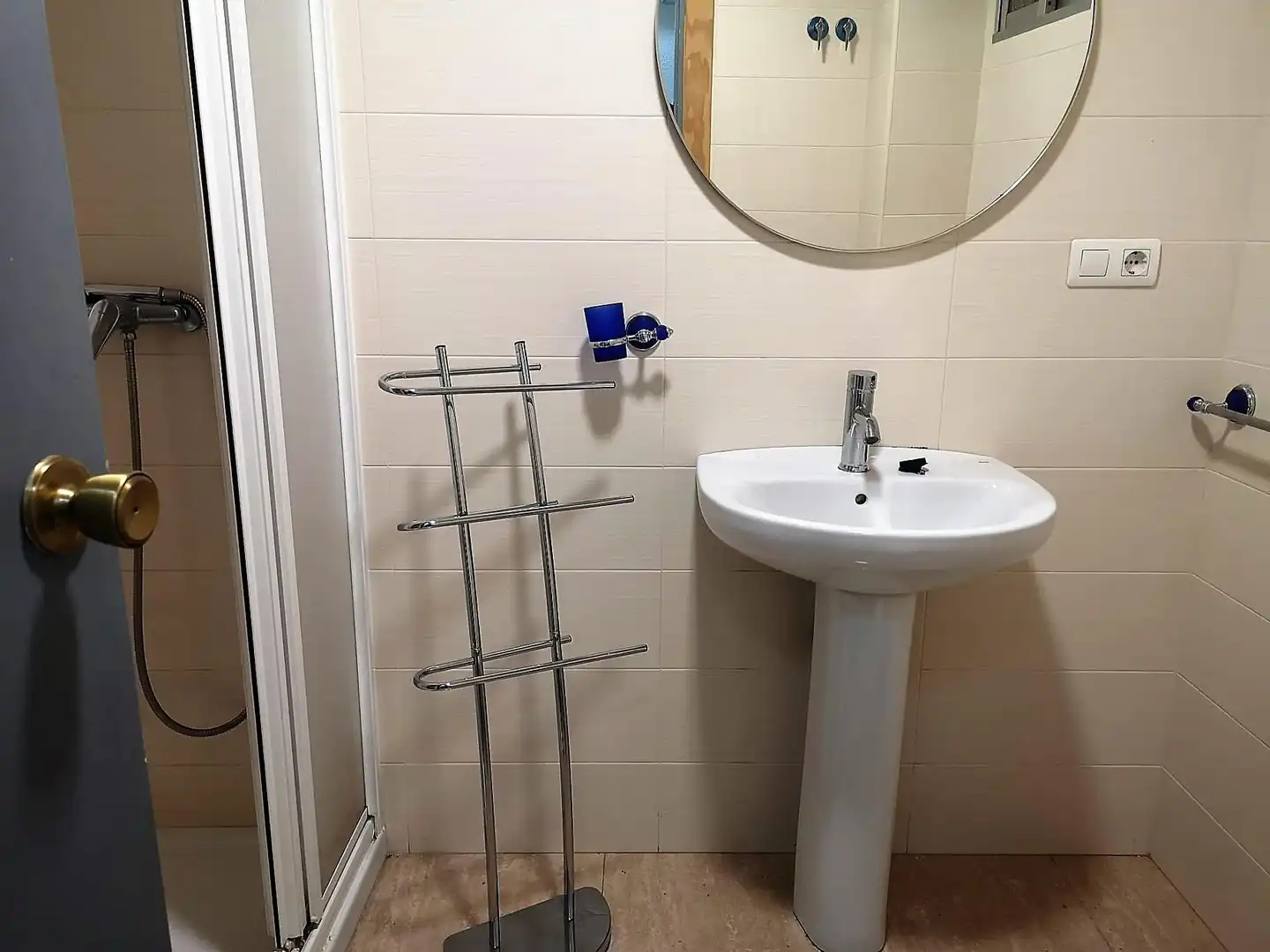Bathroom of Study for rent in Granada  with Furnished
