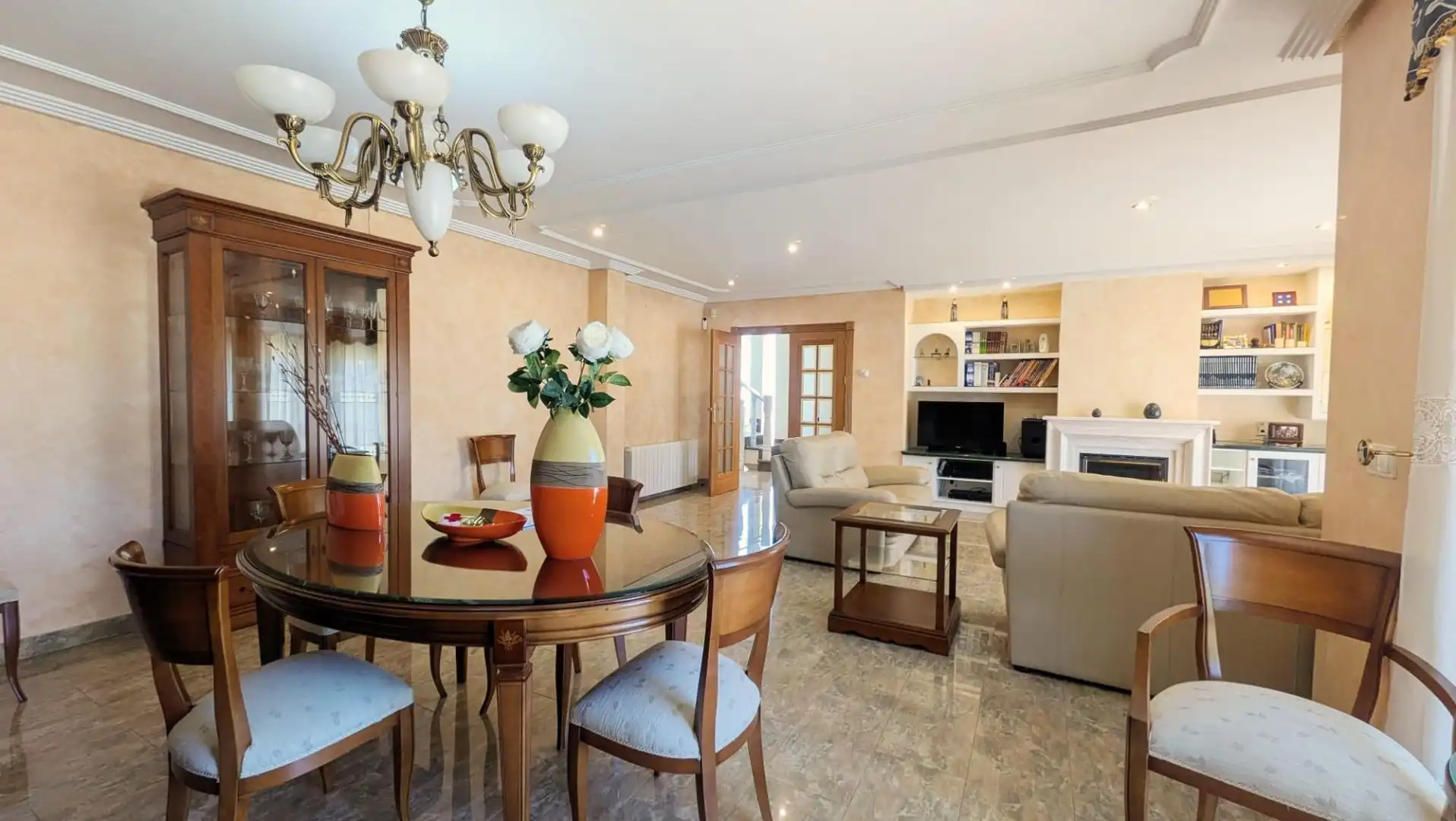 Living room of Detached homes for sale in L'Alfàs del Pi