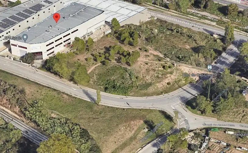 Industrial land for sale in Plaça la Llana, Zona Nord