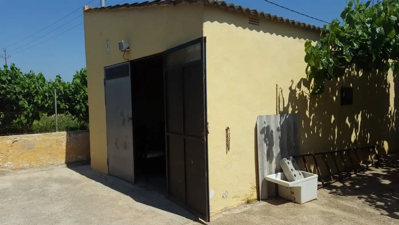 Außenansicht von Haus oder Chalet zum Verkauf in La Sénia mit Terrasse