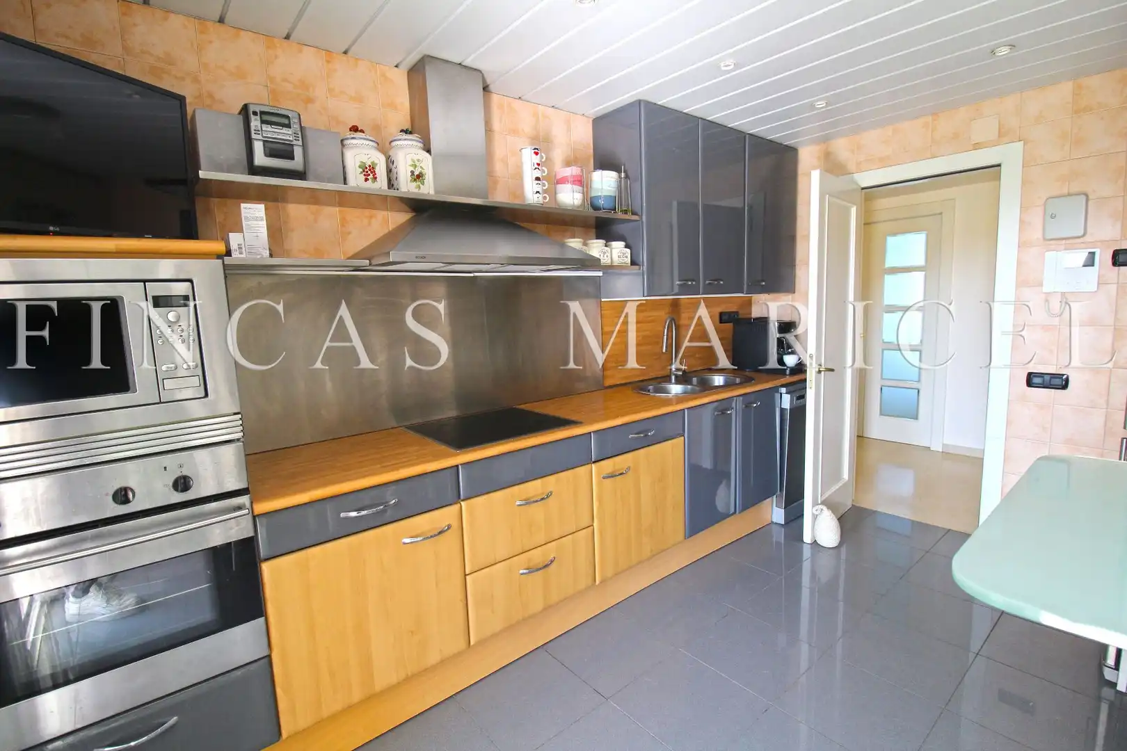Cocina de Piso de alquiler en Sitges con Aire acondicionado, Calefacción y Terraza