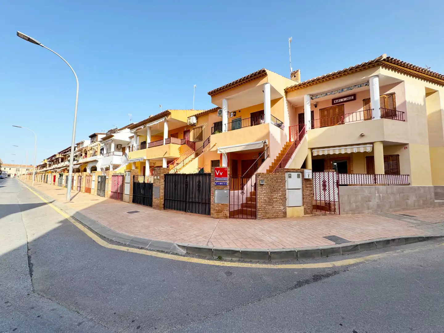 Exterior view of Ground floor for sale in Los Alcázares  with Air Conditioner, Terrace and Furnished
