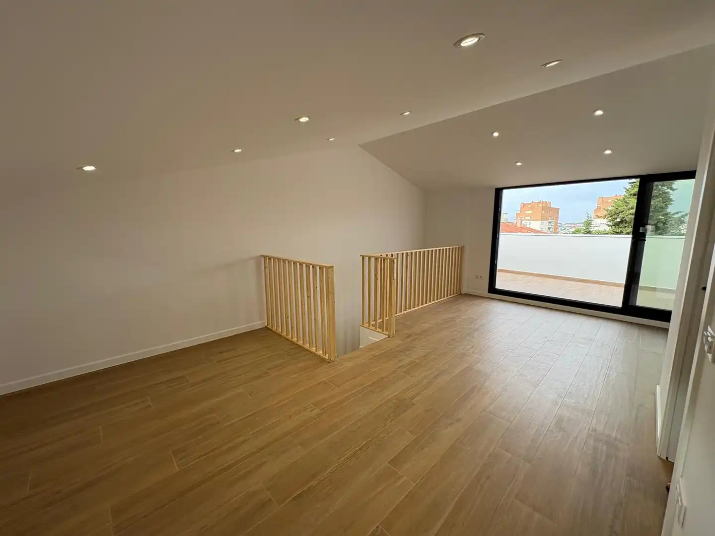 Casa adosada en venta en Carrer de Burgos, 38, Torre-Sana