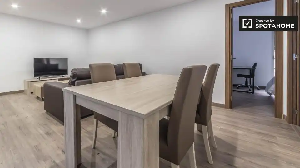 Habitación en Trinitat