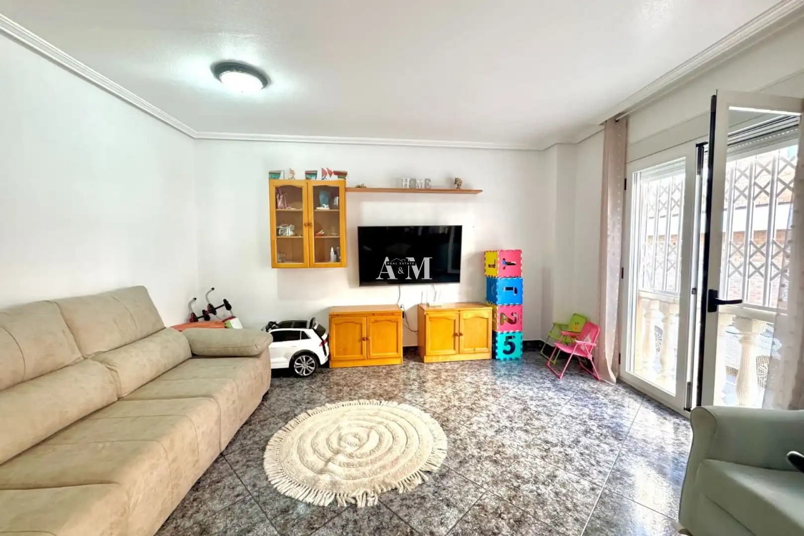 Sala d'estar de Planta baixa en venda en San Pedro del Pinatar amb Aire condicionat, Calefacció i Moblat