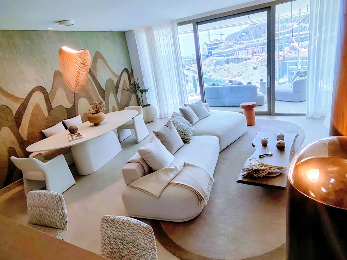 Apartment with pool for sale in La Quinta