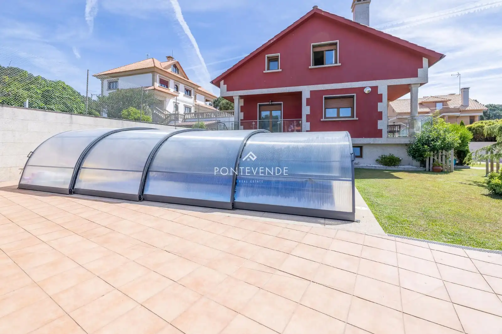 Terrassa de Casa o xalet en venda en A Guarda   amb Calefacció, Terrassa i Piscina