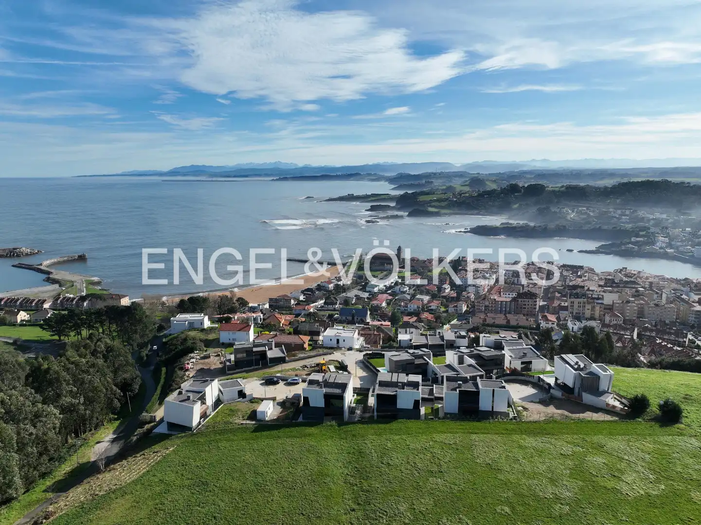 Casa o chalet en venta en Gozón con Calefacción, Terraza y Piscina