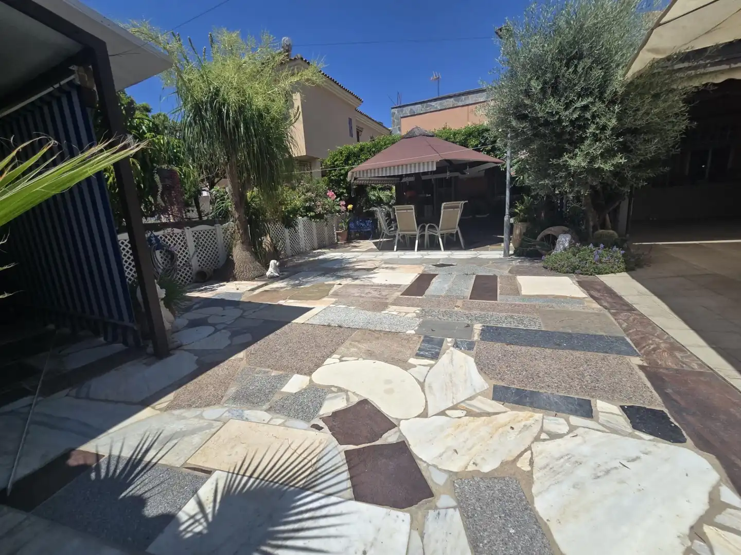 Terrassa de Casa o xalet en venda en Rincón de la Victoria amb Aire condicionat, Jardí privat i Terrassa