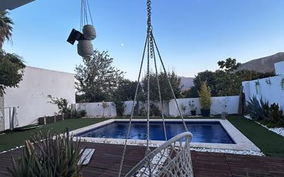 Piscina de Casa o xalet en venda en Loja amb Aire condicionat, Jardí privat i Terrassa