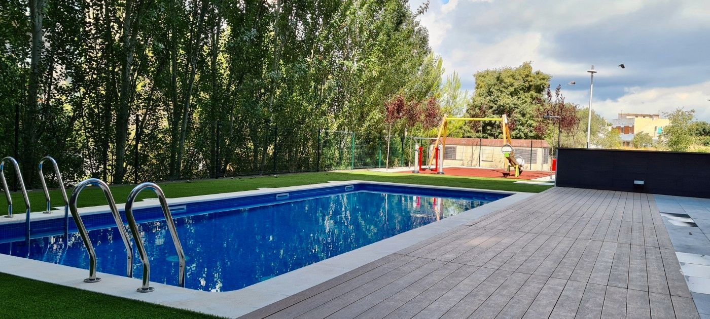 Piscina de Pis de lloguer en  Tarragona Capital amb Aire condicionat, Calefacció i Parquet