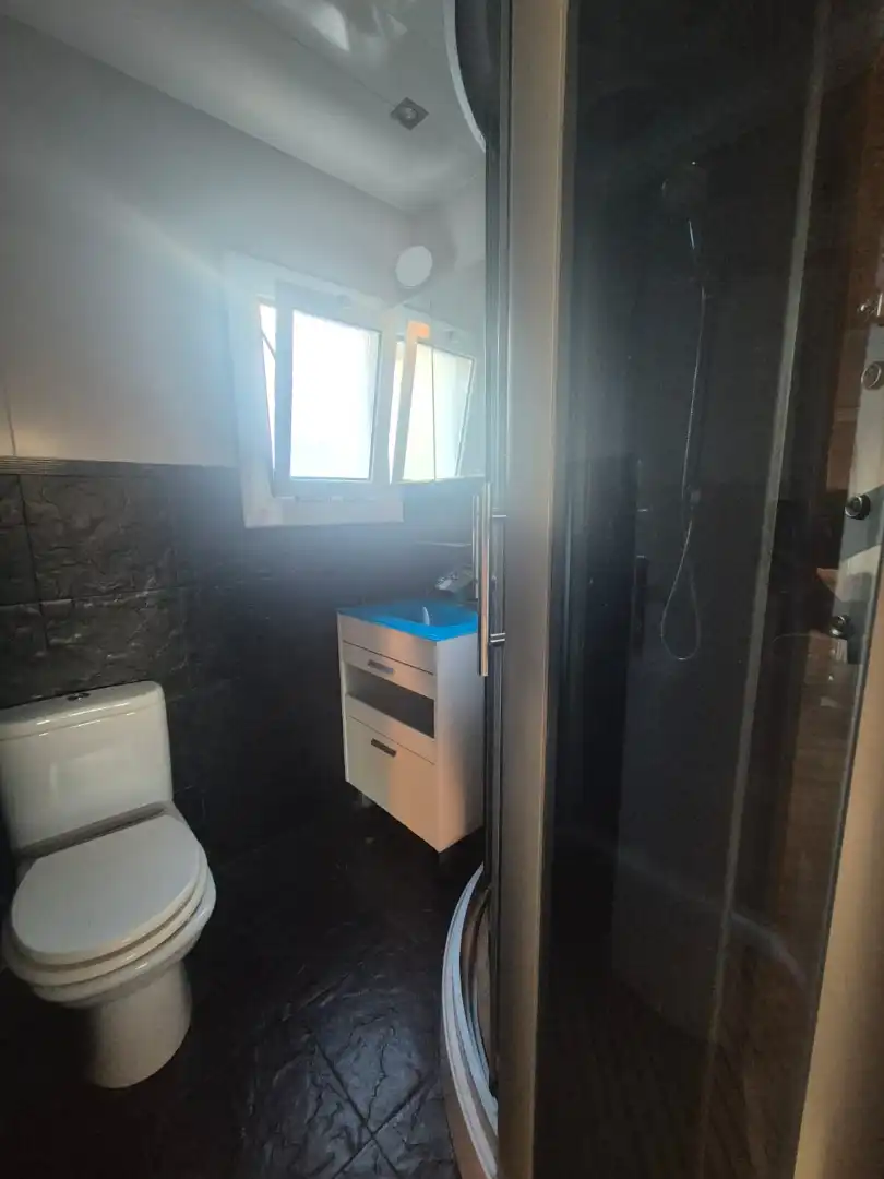 Baño de Ático en venta en Santa Coloma de Gramenet con Aire acondicionado, Parquet y Terraza