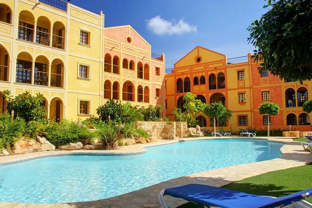 Apartamento en Venta en Desert Spring Golf