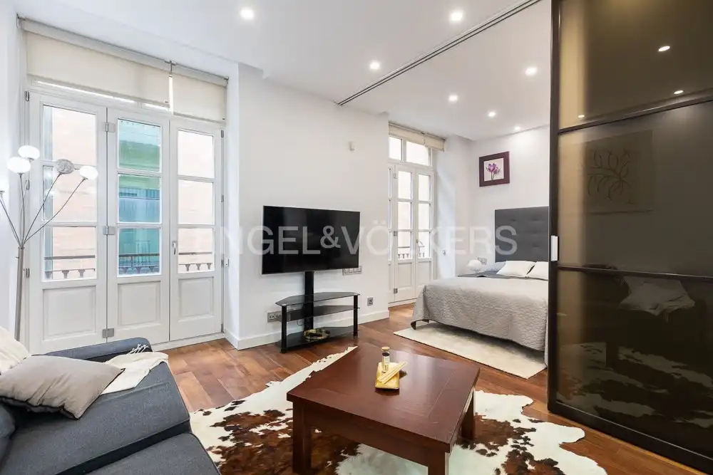 Sala d'estar de Pis de lloguer en Valencia amb Aire condicionat, Calefacció i Parquet