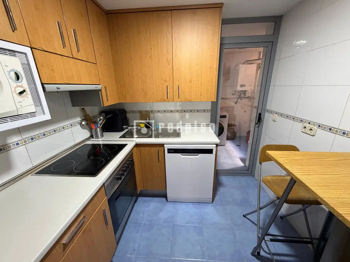 Kitchen of Flat for sale in Madrid  with Air Conditioner, Heating and Private garden
