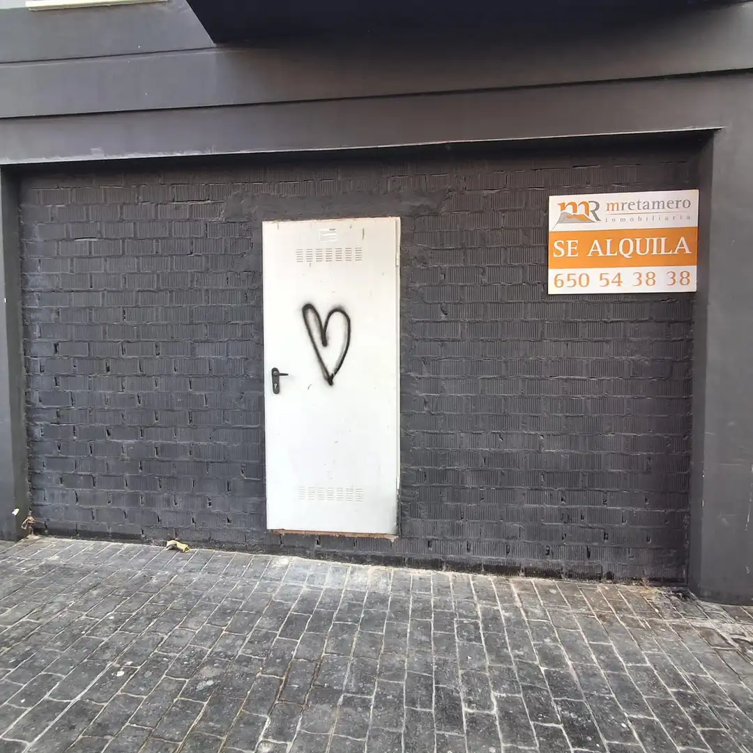 Außenansicht von Geschaftsraum zur Miete in Estepona
