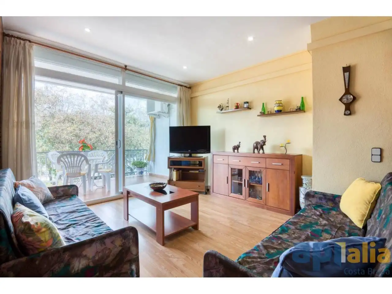 Flat with terrace for sale in Calle Bilbao, imagen 2