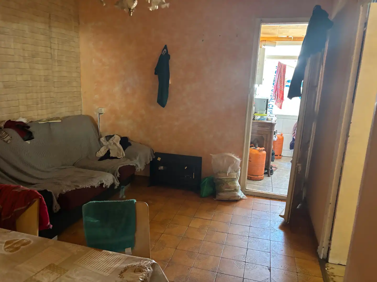 Wohnzimmer von Wohnung zum Verkauf in Badalona mit Ofen