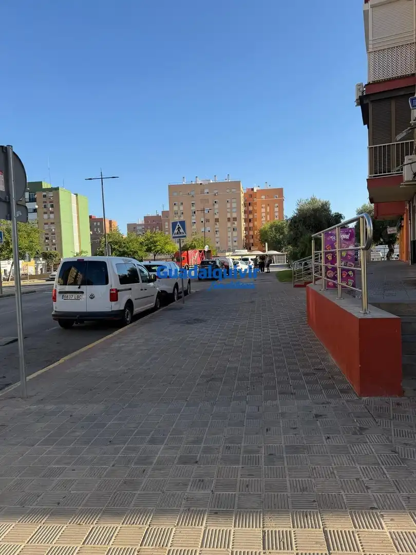 Parkplatz von Wohnung zum Verkauf in Montequinto mit Klimaanlage und Terrasse