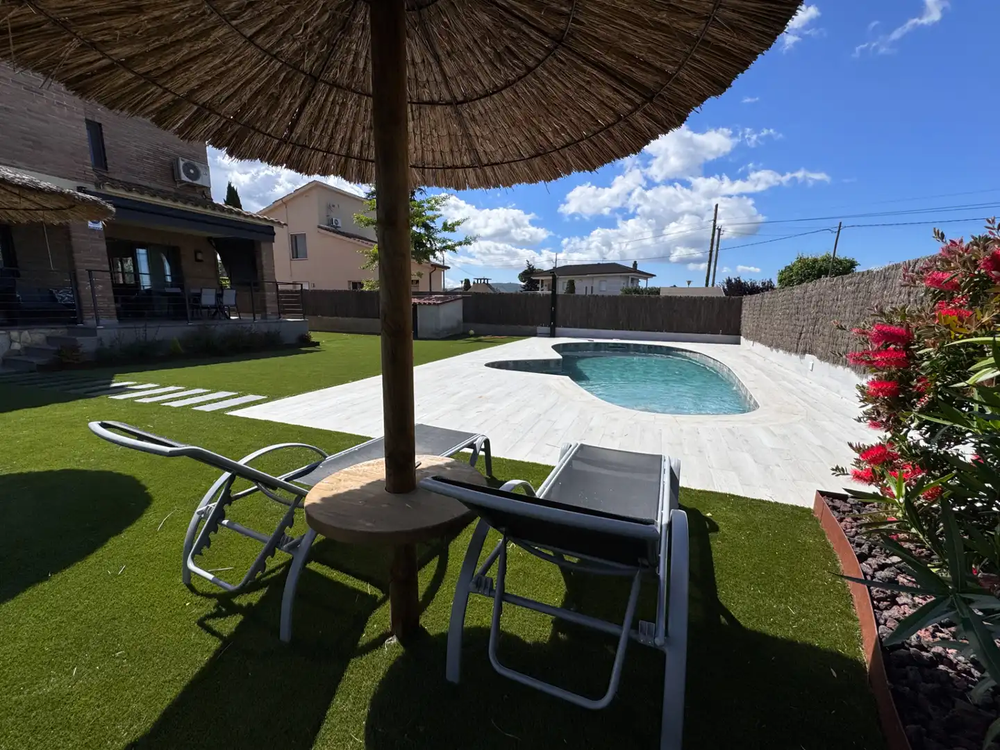 Piscina de Casa o xalet en venda en Cardedeu amb Aire condicionat, Calefacció i Jardí privat